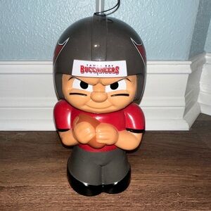 TM NFL Tampa Bay Buccaneers Big Sip 3D H2O Quarterback Bottle 16 oz 5"x10"